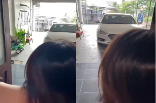 Địt nhau trước cửa nhà lúc bố mẹ nàng vắng nhà