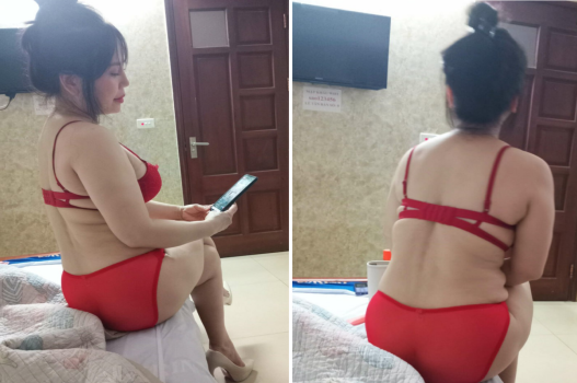 Video sex không che chị gái U40 ngực lớn